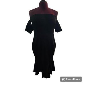 Forever 21 Off-The-Shoulder Mermaid Dress Black Size 3x NWT